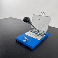 Fresenius Fenwal Plasma Extractor image 1